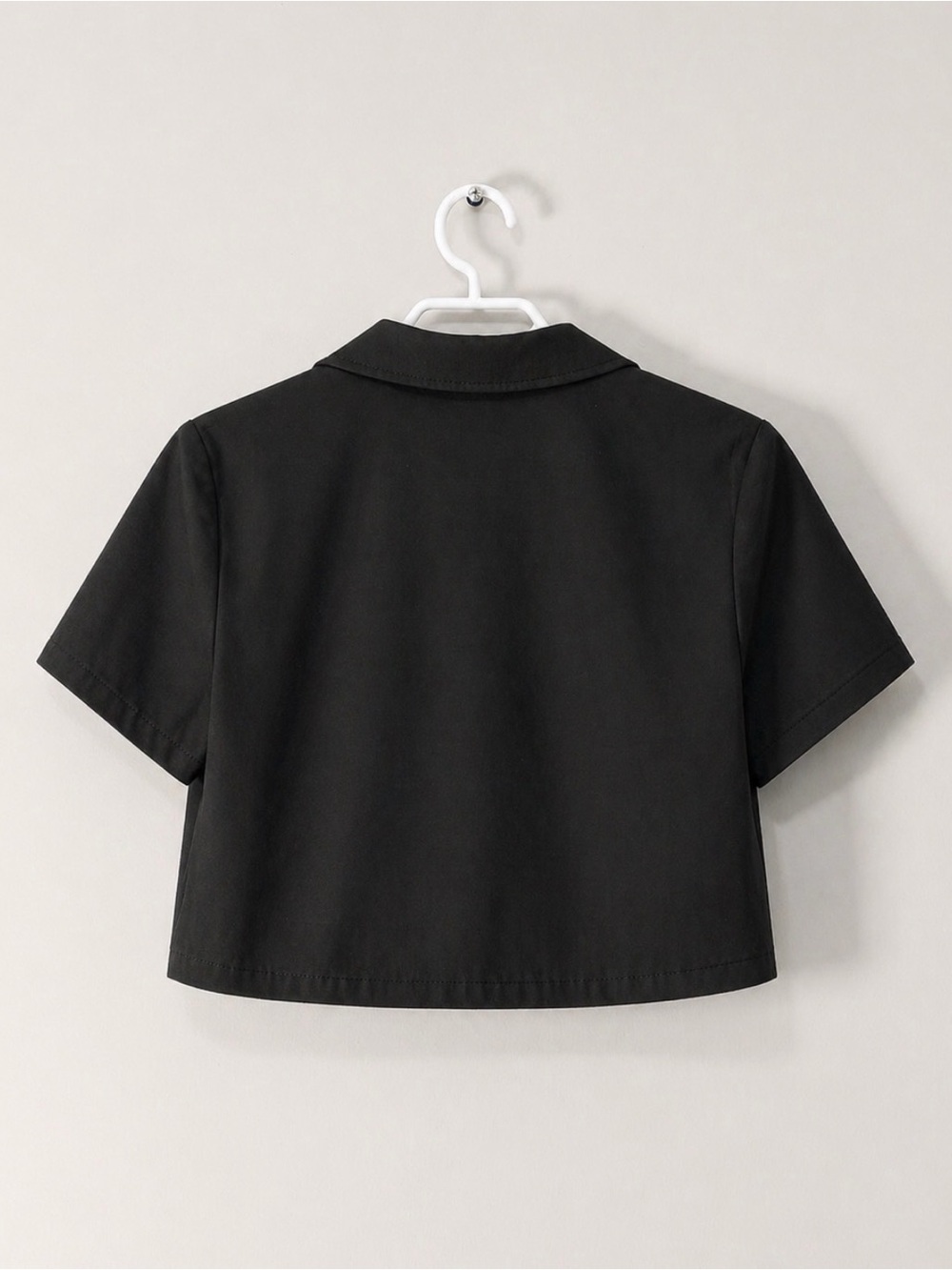 Aritzia SUNDAY BEST Tuesday Black Cropped Button-Front Top Size S - Picture 6 of 7